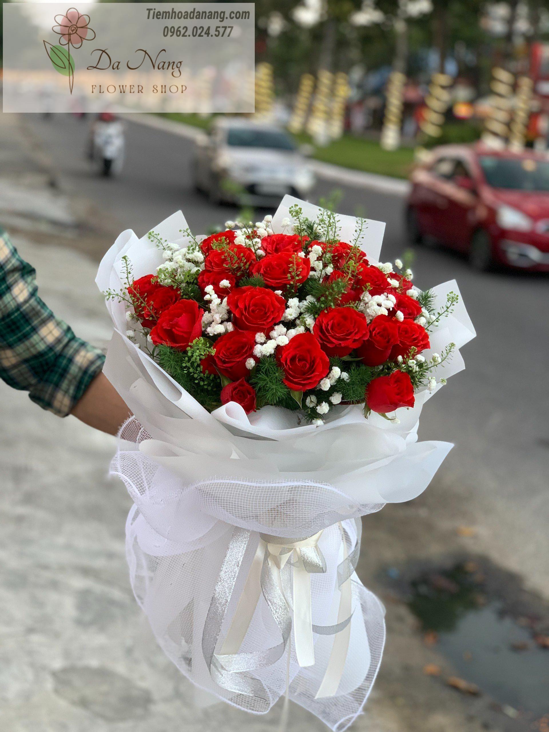 Sweet Surprise Flower Combo