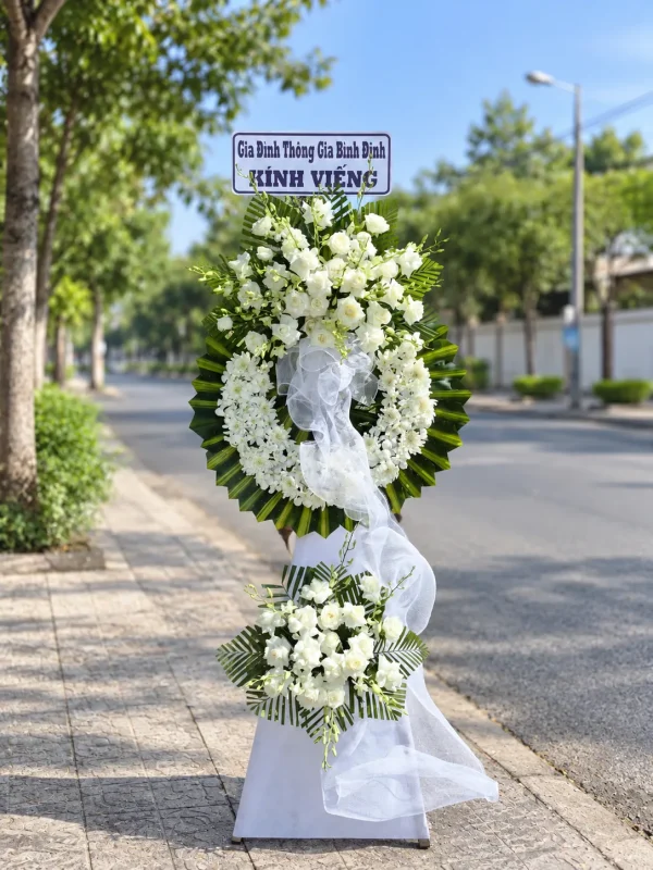 Vĩnh Biệt – Vòng Hoa Chia Buồn Trắng – Tiệm Hoa Nắng